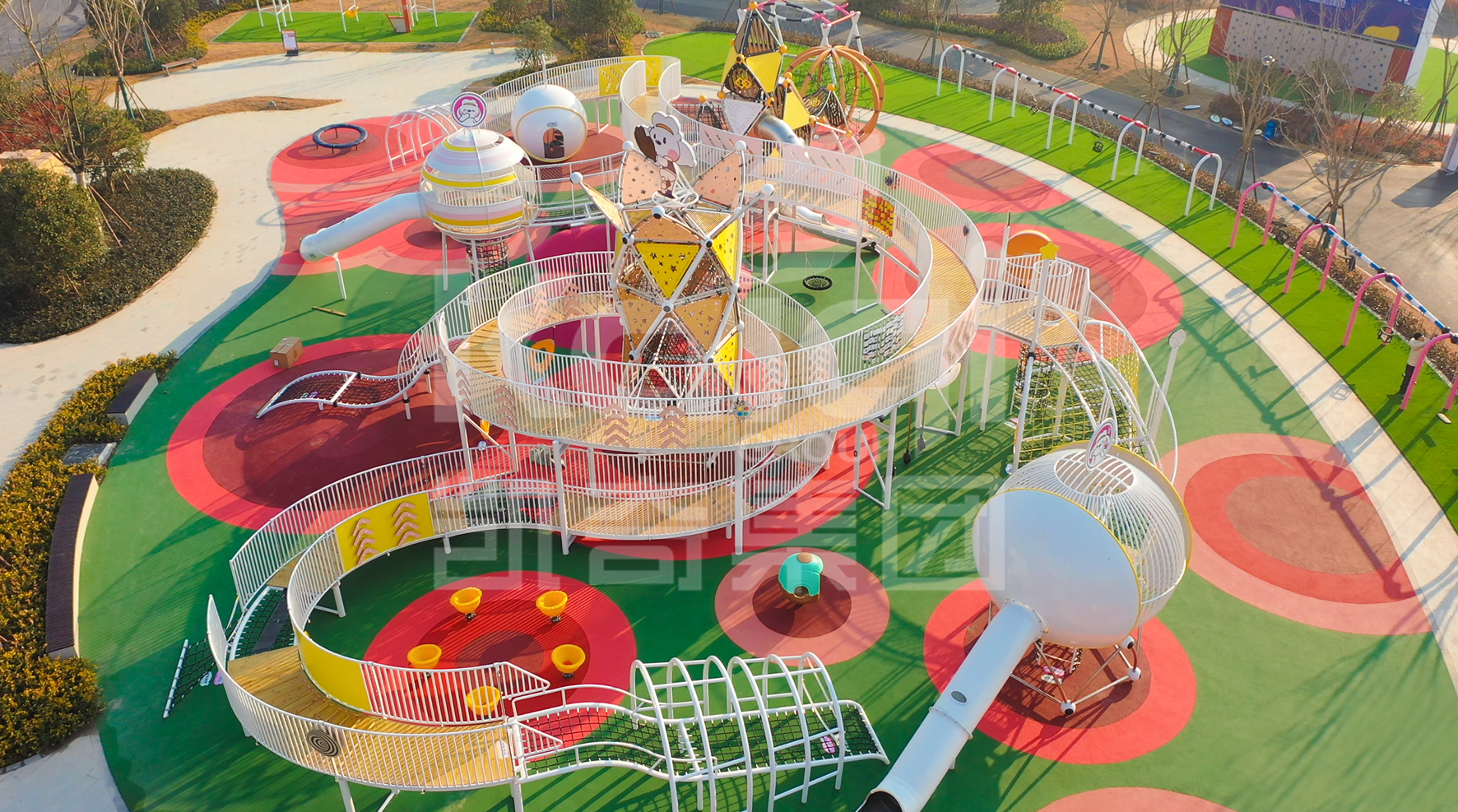 贝棒棒亲子乐园 | 50000㎡游乐场震撼空降魔都，hth打造童年缤纷记忆！