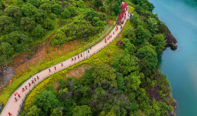 缅怀革命先烈，追寻红色记忆 | hth官网入口受邀参加永嘉县第十五届重走红军路活动