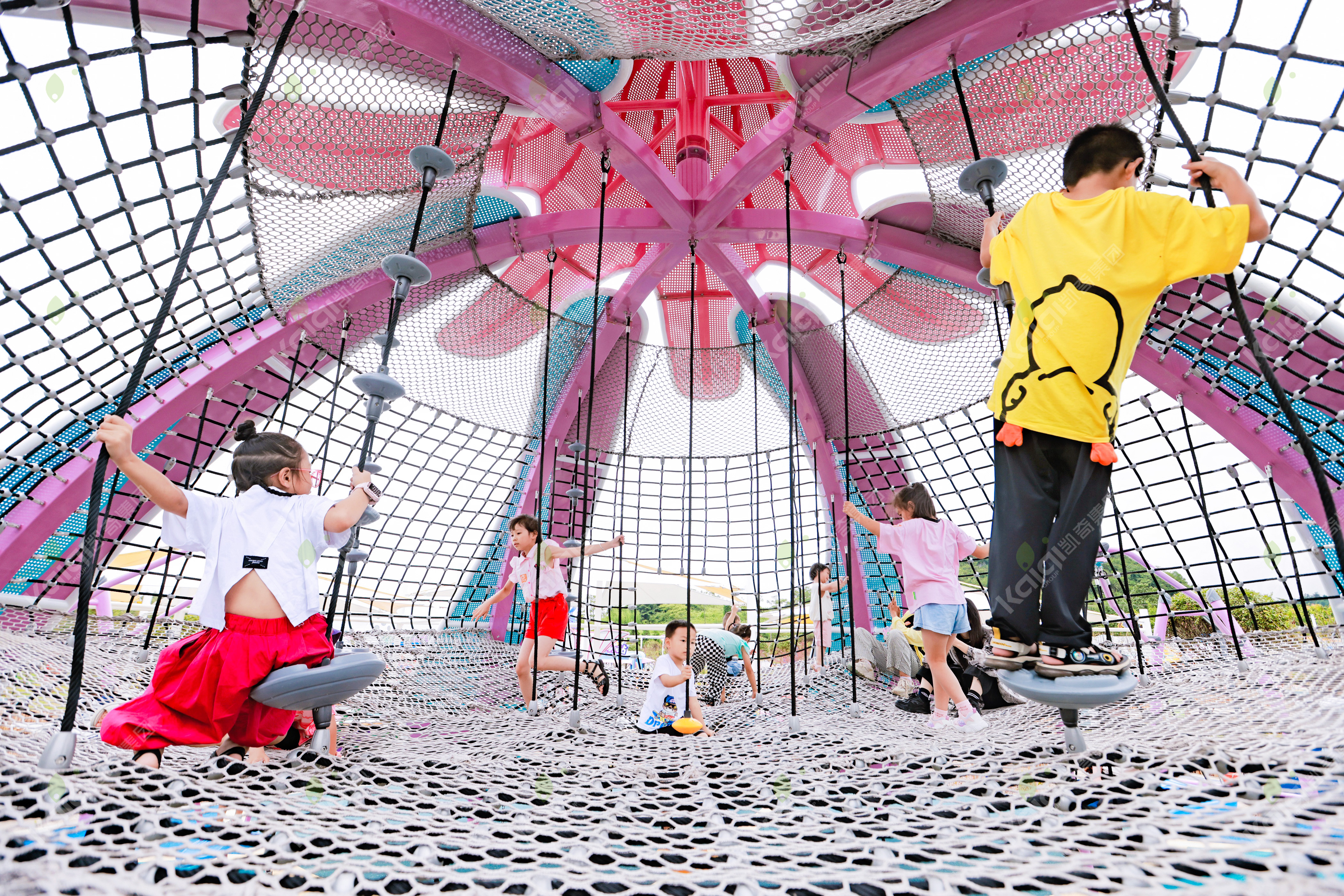 重庆秀山川河盖亲子乐园 | 探秘星空之城，开启童年筑梦之旅