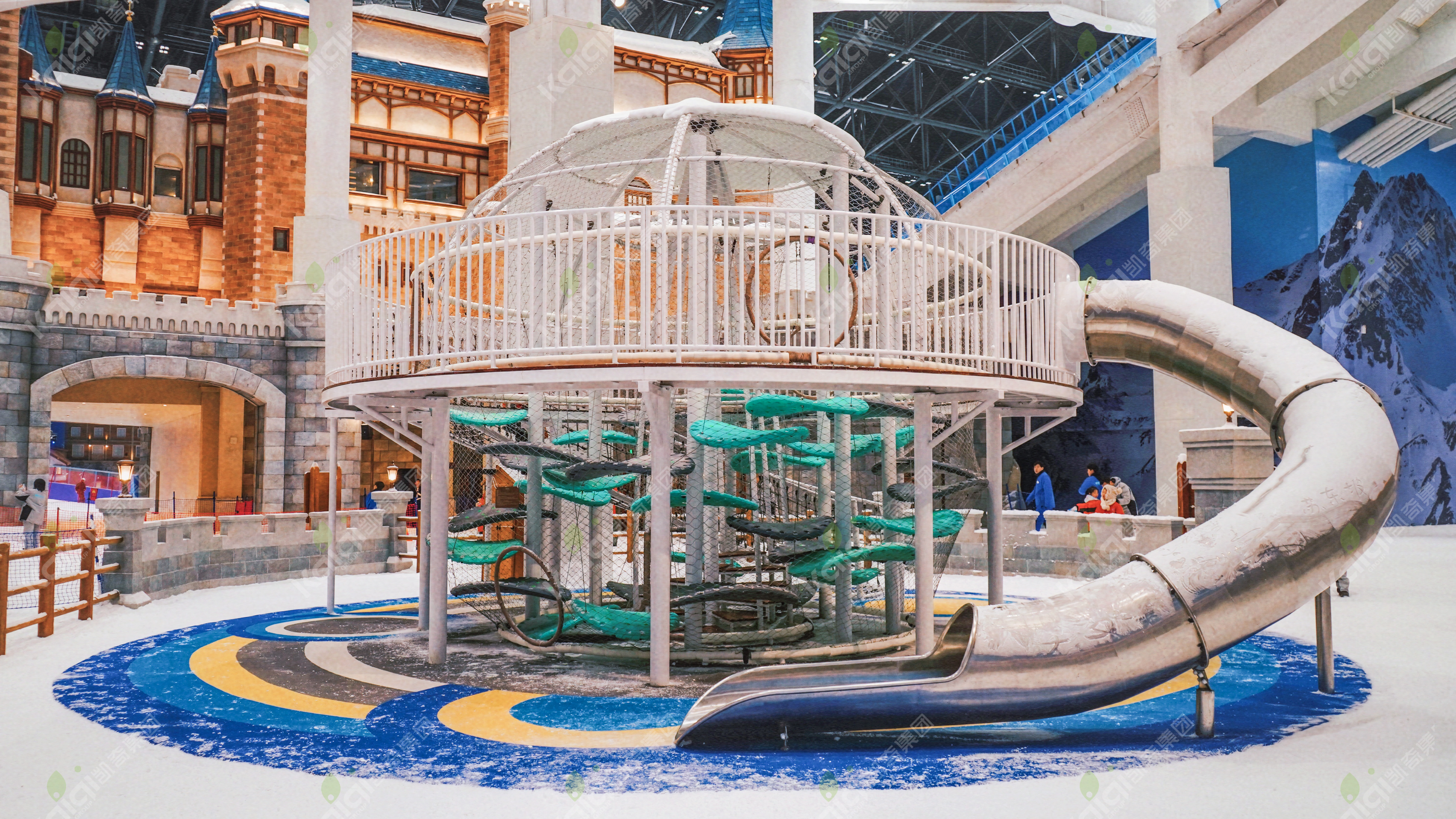 梦耀童年 浪漫雪域｜耀雪冰雪世界盛大开幕，hth联袂打造魔都度假胜地