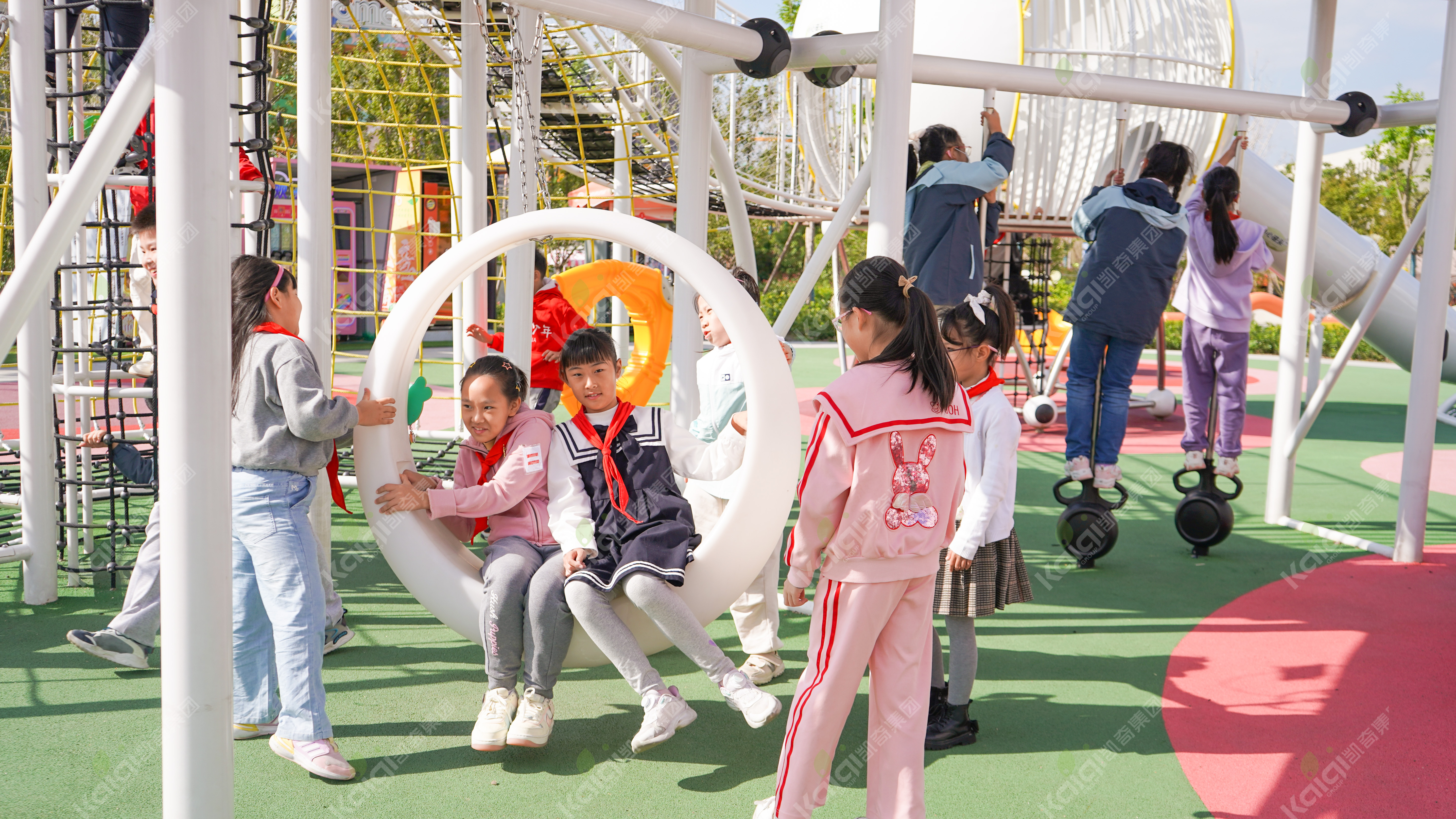 hth官网入口：筑梦儿童友好城市建设，共绘健康成长蓝图